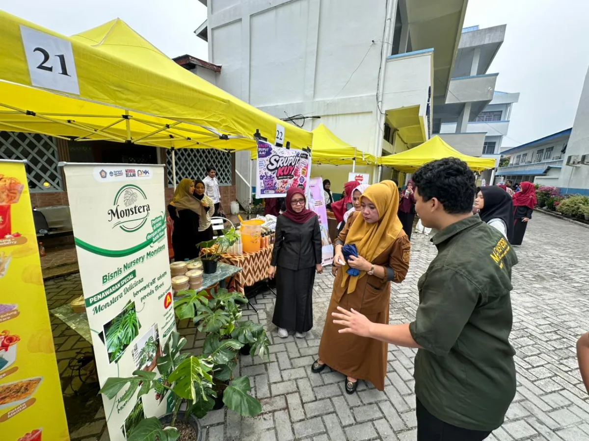 Akbid Cianjur Gelar Expo Kewirausahaan, Dorong Mahasiswa Jadi Entrepreneur